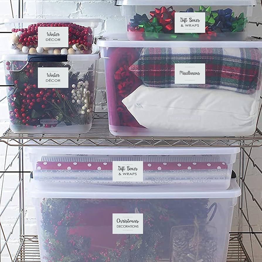 Cajas de almacenamiento estacional organizadas